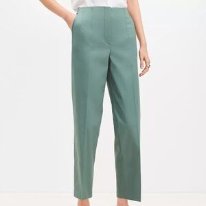 Elegant Green Women's Pants